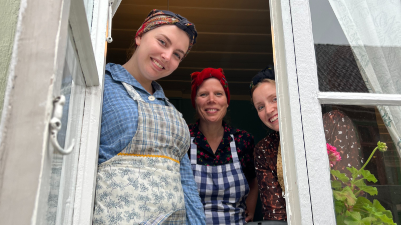 Kvinner i Olsengården