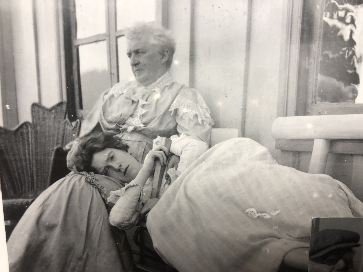 Karoline Bj&oslash;rnson og Dagny Bj&oslash;rnson. Foto: Bj&oslash;rnstjerne Bj&oslash;rnsons Aulestad

