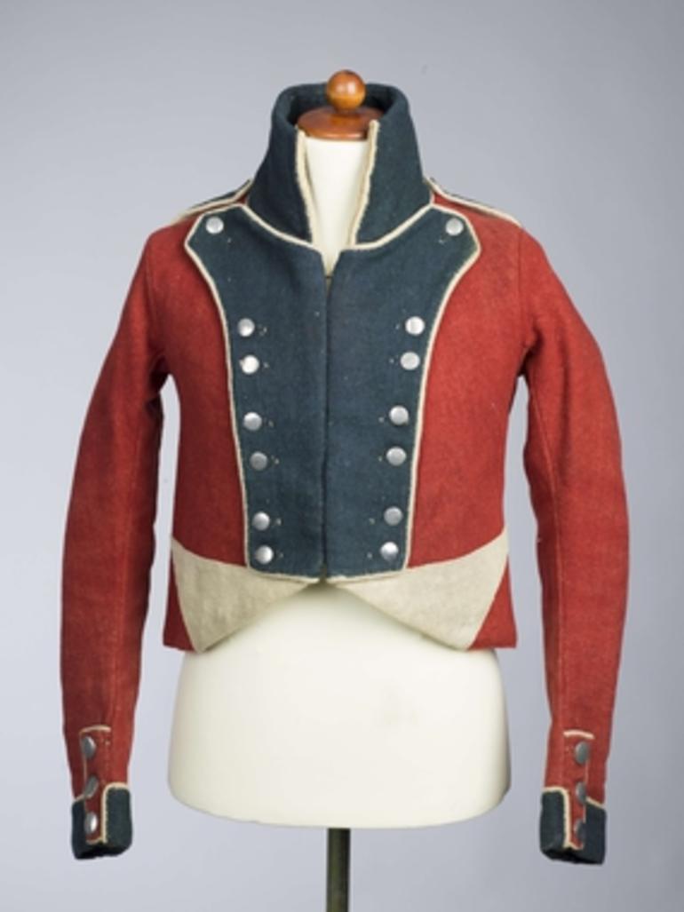 Soldatuniform fra 1808.